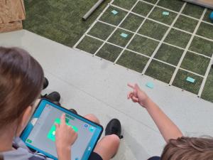 Coding with Dash robots