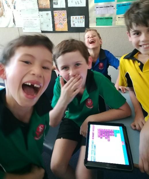 Students with iPad